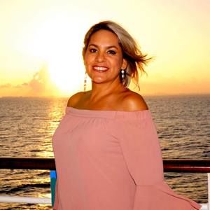 Meet your Posher, Aracely